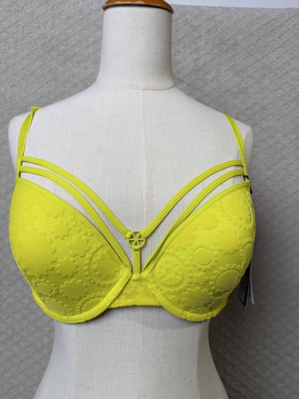 NWT Marlies Dekkers Undressed 17071 Bra Yellow Womens Padded Underwire Size 38C